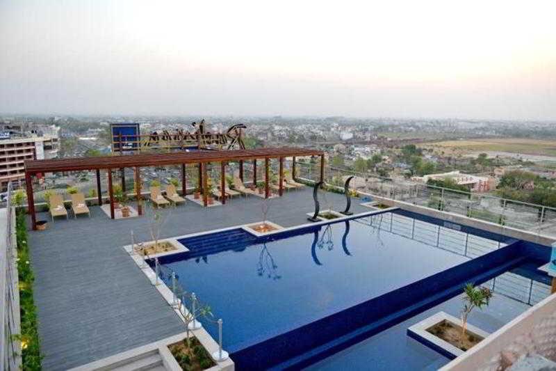 Radisson Blu Jaipur Hotel Ngoại thất bức ảnh