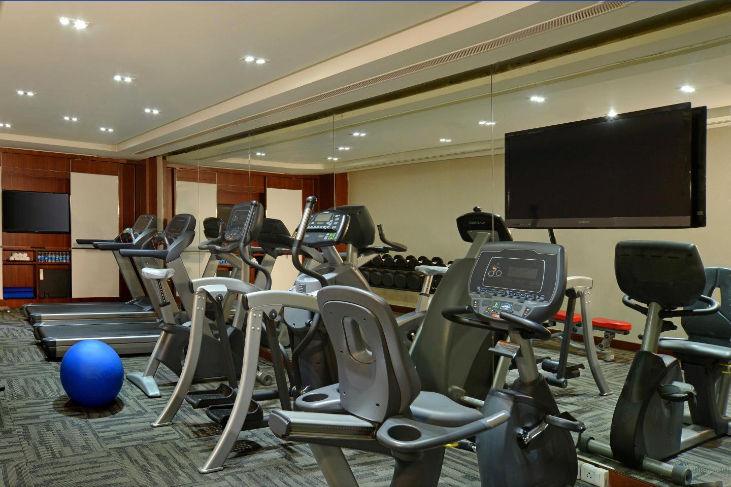 Radisson Blu Jaipur Hotel Ngoại thất bức ảnh