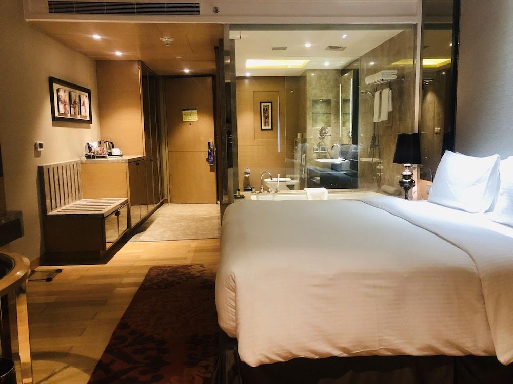 Radisson Blu Jaipur Hotel Ngoại thất bức ảnh