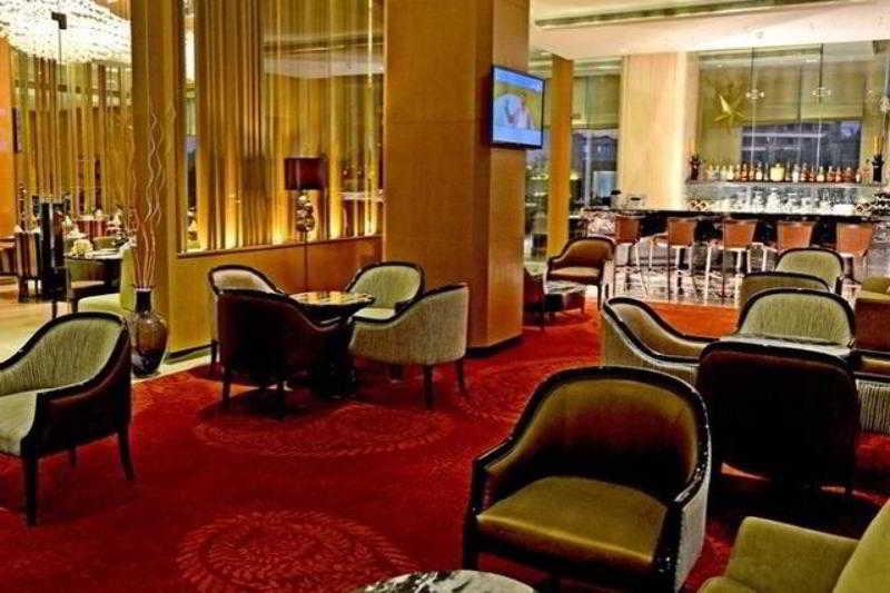 Radisson Blu Jaipur Hotel Ngoại thất bức ảnh