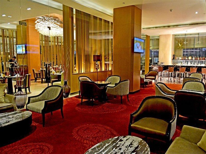 Radisson Blu Jaipur Hotel Ngoại thất bức ảnh