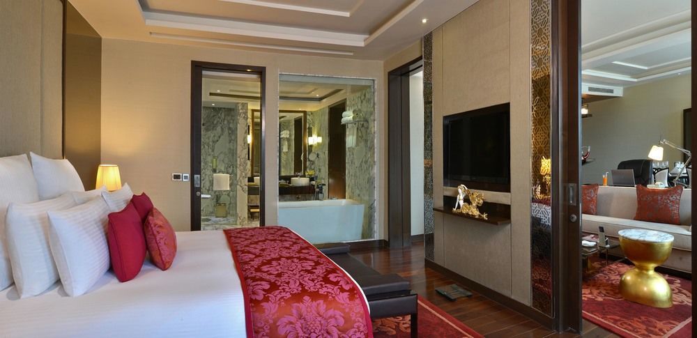 Radisson Blu Jaipur Hotel Ngoại thất bức ảnh